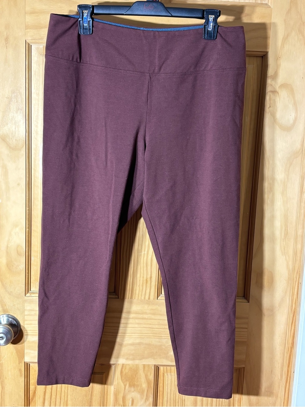 Women with Control Burgundy High-Rise Leggings